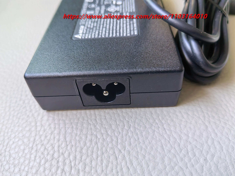 Adaptador AC/DC DELTA ADP-120V - Laptop Charger avaliação e preço